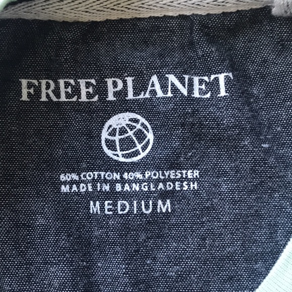 Free Planet Surf Board Print Tee - Picture 7 of 11